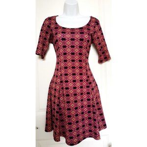 Fit and flare dress short sleeve skater dress